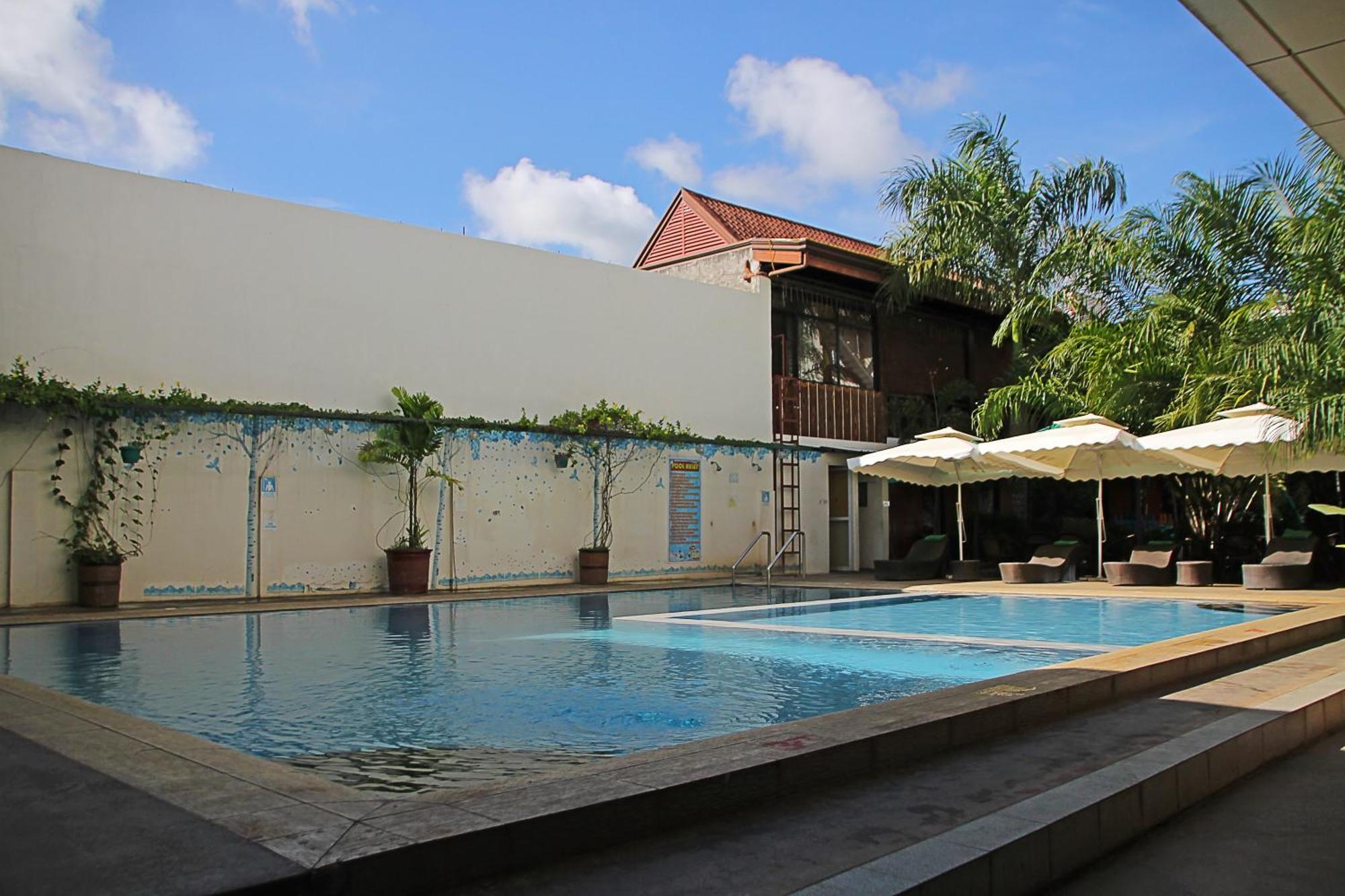 Palawan Uno Hotel Puerto Princesa Exterior foto